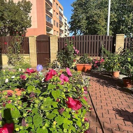 Family-Friendly Prague 5 Stay Dış mekan fotoğraf