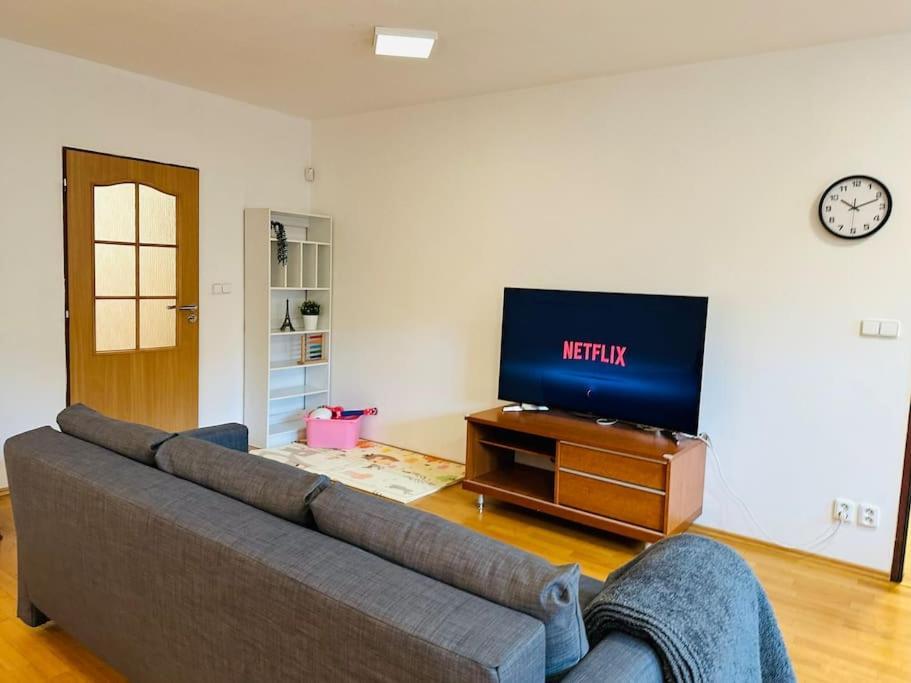 Family-Friendly Prague 5 Stay Dış mekan fotoğraf